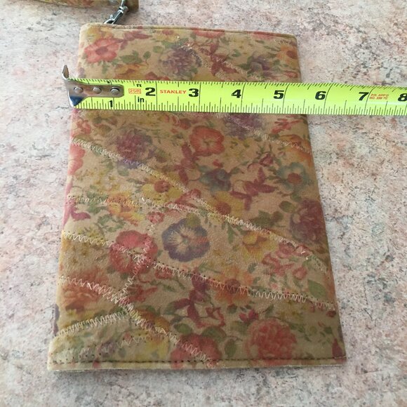 david jeffery floral wristlet bag - Picture 10 of 10